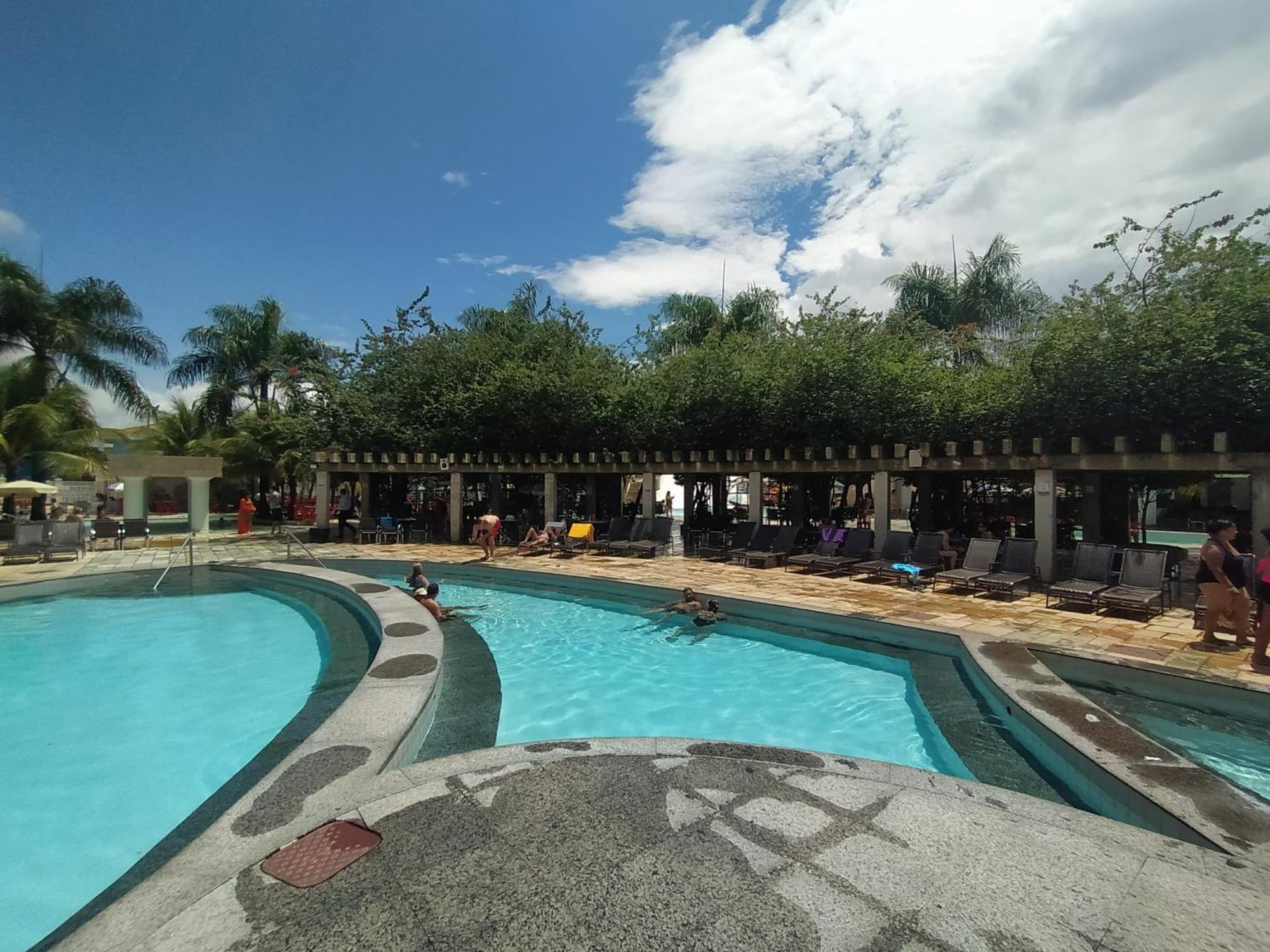 Lacqua Diroma, Mais Parque Acquatico Com Piscina De Ondas Caldas Novas Exterior photo